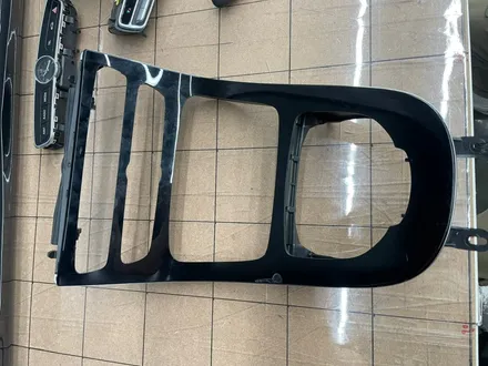 [ 분당 랩핑 ] \' 벤츠 E220D \' 센터패시아 랩핑으로 하이그로시 기스와 얼룩 커버업 / 성남, 판교, 분당, 용인