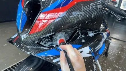 강남,송파 바이크디테일링세차 \' BMW M1000RR \' 체인케어까지 한번에! / 성남, 판교, 분당, 용인