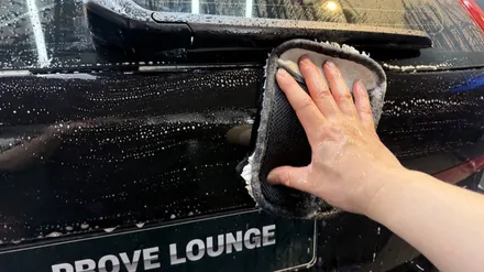 용인, 분당 스크래치제거 \' 볼보 XC60 \' 건물에 떨어진 낙화물 기스와 도어 문콕피해 외형복원! / 성남, 판교, 분당, 용인