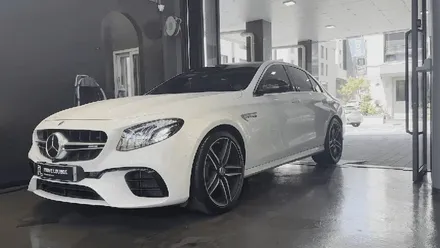 [ 분당 세미크리닝 ] 베이지 시트가 이염되어 누렇게 변색된 \' 벤츠 E63 AMG \' 가죽시트 크리닝으로 복원하고 이염방지을 위해 레더쉴드 가죽시트코팅 / 성남, 판교, 분당, 용인