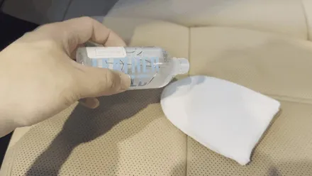 성남 기온쿼츠레더쉴드 가죽시트코팅 \' 포르쉐 마칸 \' 베이지시트로 신차출고 후 청바지이염 발생! / 성남, 판교, 분당, 용인