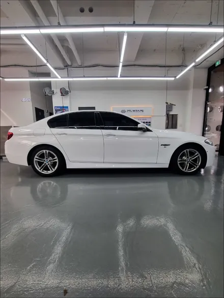 수원랩핑 BMW 5시리즈 전체랩핑 루프스킨 랩핑 / 수원 호매실동