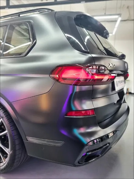사틴블랙 무광블랙 랩핑과 라이트필름 스모그시공으로 블랙포스 BMW X7 수원 [ 피티엘랩스 ] / 수원 호매실동