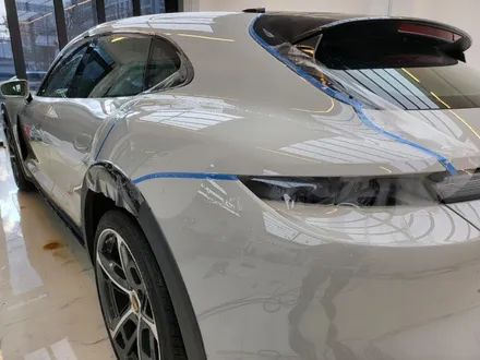 퍼플엑스 포르쉐 타이칸 크로스 투리스모 클리프 디자인 옥타곤 전체 PPF / 솔라가드 차콜 전체 썬팅 작업기