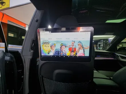 아우디 SQ8  12.5인치 후석TV 장착  안드로이드 헤드레스트 장착, 2열 모니터 인스톨 전문[스타사운드]