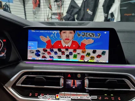 ☆스타사운드☆ BMW X7  안드로이드 셋탑 내비게이션 장착 후석모니터연동 까지  M2C 200A PLUS 작업시간 3시간