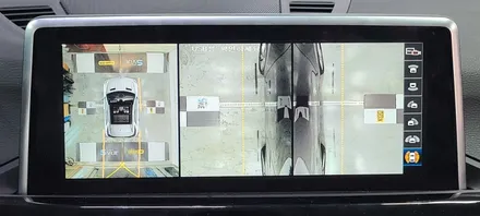 BMW X1 어라운드뷰 실시간으로 사각지대 영상을 확인하세요