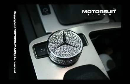 [ 벤츠 네비매립 ] 벤츠 C클래스 C250(W204) 10.25인치 안드로이드 올인원 네비게이션 장착!! / 고양시 식사동