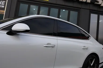 제네시스 G80 화이트 신차패키지 버텍스900,700 썬팅 시공 / 평택시 도일동