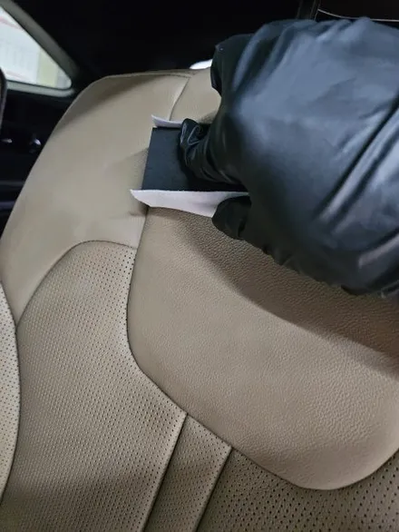 쏘렌토 신차패키지 티나인R100 틴팅을 더했습니다. / 평택시 도일동
