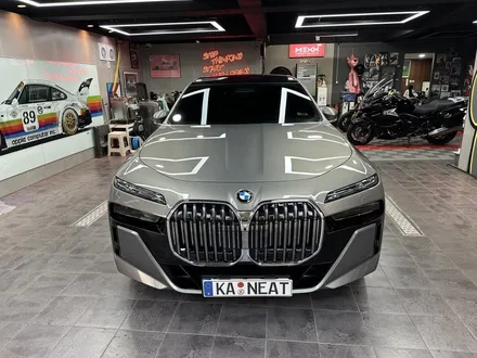 부산 랩핑의 품격, BMW 7시리즈 투톤으로 완성된 롤스로이스 감성 | KANEAT 카니트 / 부산 해운대구