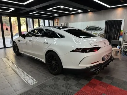 부산랩핑 벤츠 GT63 루프스킨, 고광택 블랙으로 완성한 차이 / 부산 해운대구