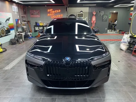 부산랩핑 BMW i7 퀄리티 높은 투톤랩핑으로 비용과 시간 절감해보았습니다 ! / 부산 해운대구