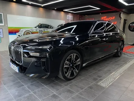 부산랩핑 BMW i7 퀄리티 높은 투톤랩핑으로 비용과 시간 절감해보았습니다 ! / 부산 해운대구