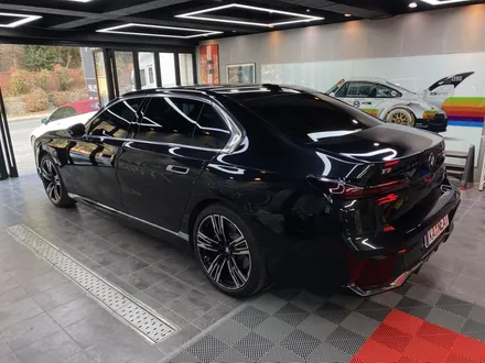 부산랩핑 BMW i7 퀄리티 높은 투톤랩핑으로 비용과 시간 절감해보았습니다 ! / 부산 해운대구