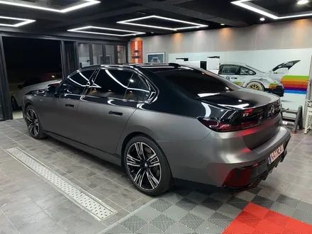 부산랩핑 BMW i7 퀄리티 높은 투톤랩핑으로 비용과 시간 절감해보았습니다 ! / 부산 해운대구