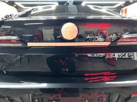 부산 랩핑 BMW I7 사틴 다크 그레이 투톤 랩핑(듀오톤 랩핑)으로 고급스러운 분위기 연출하기 / 부산 해운대구