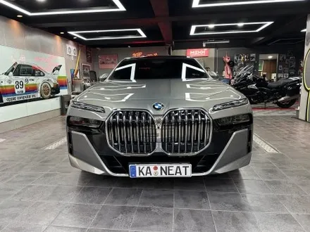 부산 랩핑의 품격, BMW 7시리즈 투톤으로 완성된 롤스로이스 감성 | KANEAT 카니트 / 부산 해운대구