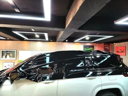 부산 크롬 죽이기 지프 그랜드 체로키 랩핑을 통해 오프로더에 무게감 더하기! / 부산 해운대구
