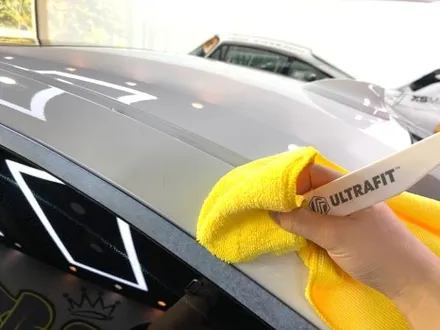 부산랩핑 BMW 4시리즈 쿠페 사틴블랙 전체랩핑으로 묵직하고 깔끔한 쿠페로 만들기! [TINYBOT] / 부산 해운대구