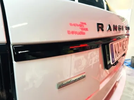 부산 자동차랩핑 랜드로버 레인지로버 AB 크롬 죽이기, 스포츠 투톤 랩핑(+실내 랩핑)을 통해 레인지로버 스포츠 모델로 변신시키기! / 부산 해운대구