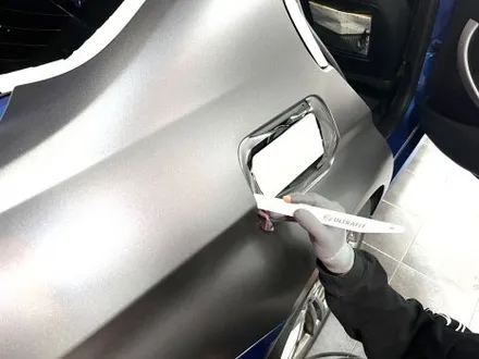 부산랩핑 BMW 3시리즈 사틴 다크 그레이 컬러로 도시적인 느낌 물씬~ / 부산 해운대구