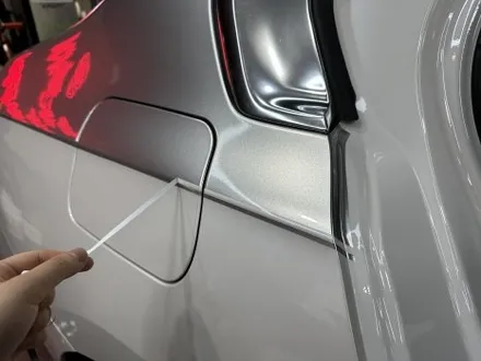 해운대 랩핑 BMW 740d, 블랙 대신 GT실버로 완성한 투톤랩핑 / 부산 해운대구