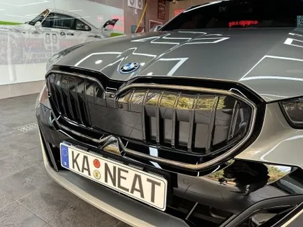 부산랩핑 BMW 530e 아이코닉 글로우 그릴, 컴퓨터 재단으로 빈틈 없이 끝냈다 / 부산 해운대구