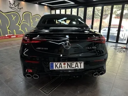 부산 랩핑 벤츠 CLE53 AMG 검정 차량 크롬죽이기, 고광택으로 완성한 밸런스 / 부산 해운대구