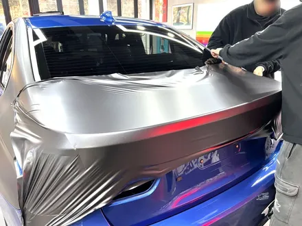 부산랩핑 BMW 3시리즈 사틴 다크 그레이 컬러로 도시적인 느낌 물씬~ / 부산 해운대구