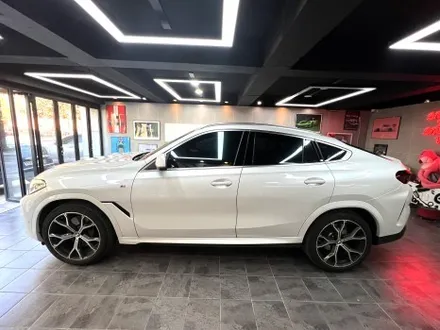 부산랩핑 BMW X6 듀오톤(투톤) 랩핑 사틴 실버 메탈릭으로 고급스럽게 / 부산 해운대구