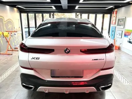 부산 자동차 랩핑 BMW X6 듀오톤(투톤) 랩핑 시공으로 고급스러운 쿠페형 SUV 모델로 만들기! / 부산 해운대구