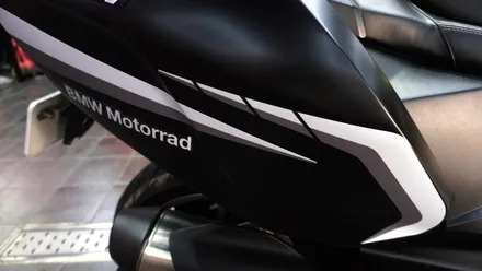 [카니트] 부산 바이크 랩핑 및 데칼 BMW C650GT / 부산 해운대구