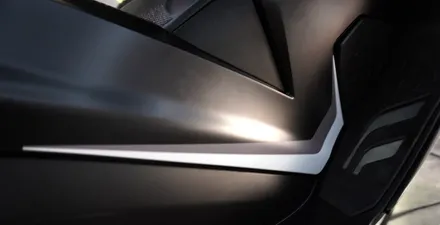 [카니트] 부산 바이크 랩핑 및 데칼 BMW C650GT / 부산 해운대구