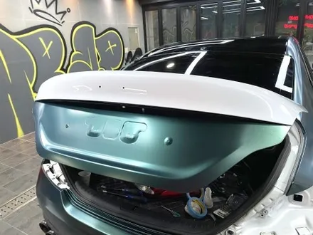 부산랩핑 제네시스 G70 전체 랩핑 + 카본 랩핑(포인트 랩핑)으로 나만의 트렌디한 차량을 만들어보세요! / 부산 해운대구