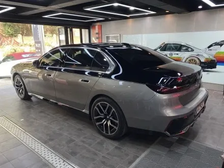 부산 PPF, BMW i7 전체 PPF 후 투톤 랩핑까지 진행한 이유 / 부산 해운대구
