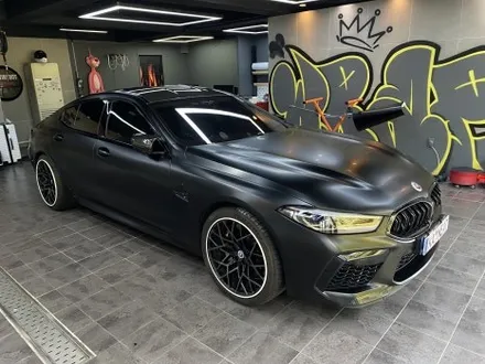 부산 랩핑 BMW M850i 그란쿠페 사틴블랙 전체랩핑으로 완성한 묵직한 존재감 / 부산 해운대구