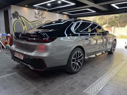 부산 PPF, BMW i7 전체 PPF 후 투톤 랩핑까지 진행한 이유 / 부산 해운대구