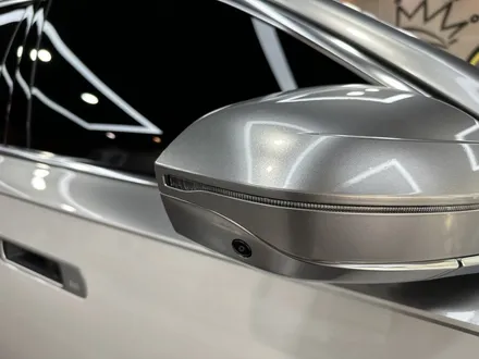 해운대 랩핑 BMW 740d, 블랙 대신 GT실버로 완성한 투톤랩핑 / 부산 해운대구