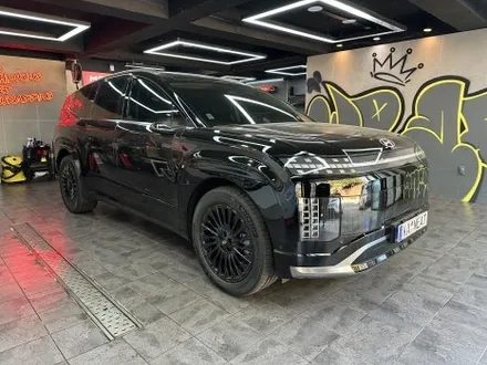 해운대 랩핑 아이오닉9 크롬죽이기 시공으로 완성된 올블랙 SUV / 부산 해운대구