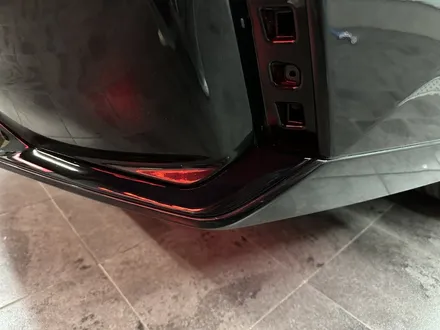 부산 랩핑 BMW 740i 전체 외관 정리｜크롬죽이기 + 블랙 유광 휠도색으로 완성도 끌어올리다 / 부산 해운대구