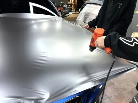 부산랩핑 BMW 3시리즈 사틴 다크 그레이 컬러로 도시적인 느낌 물씬~ / 부산 해운대구