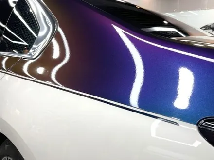 부산랩핑 BMW i7 투톤 랩핑 듀오톤 랩핑으로 온 우주를 담은듯한 색상의 차량으로 변신! / 부산 해운대구