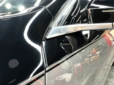 부산 자동차 랩핑 BMW I7 듀오톤(투톤) + 코치라인 고광택 필름으로 차량의 스타일 변화시키기! / 부산 해운대구