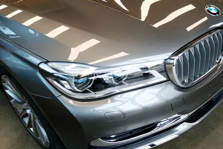 부산 랩핑 BMW750I 에이버리 데니슨 화이트 펄을 입히다. / 부산 해운대구