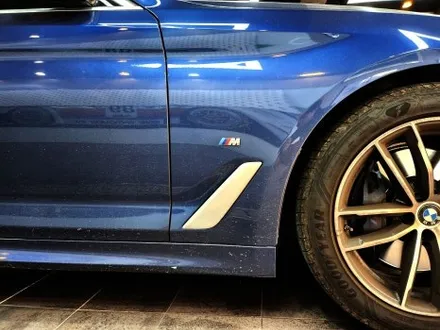 부산 크롬죽이기(크롬딜리트) BMW 5시리즈 3M 랩핑을 통해 스포티함을 100% 느끼기 / 부산 해운대구