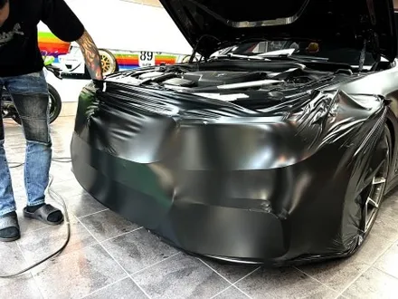 부산 자동차랩핑 BMW M5 컴페티션 사틴블랙 전체랩핑을 통해 강렬한 스포츠 세단으로 변신하기[에이버리] / 부산 해운대구