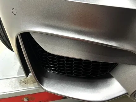 부산랩핑 BMW 3시리즈 사틴 다크 그레이 컬러로 도시적인 느낌 물씬~ / 부산 해운대구