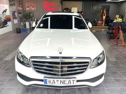 [부산 랩핑] 벤츠 E300 미드나잇블루 전체랩핑 시공 후기 / 부산 해운대구