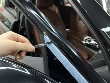 부산 랩핑 BMW 740i 전체 외관 정리｜크롬죽이기 + 블랙 유광 휠도색으로 완성도 끌어올리다 / 부산 해운대구